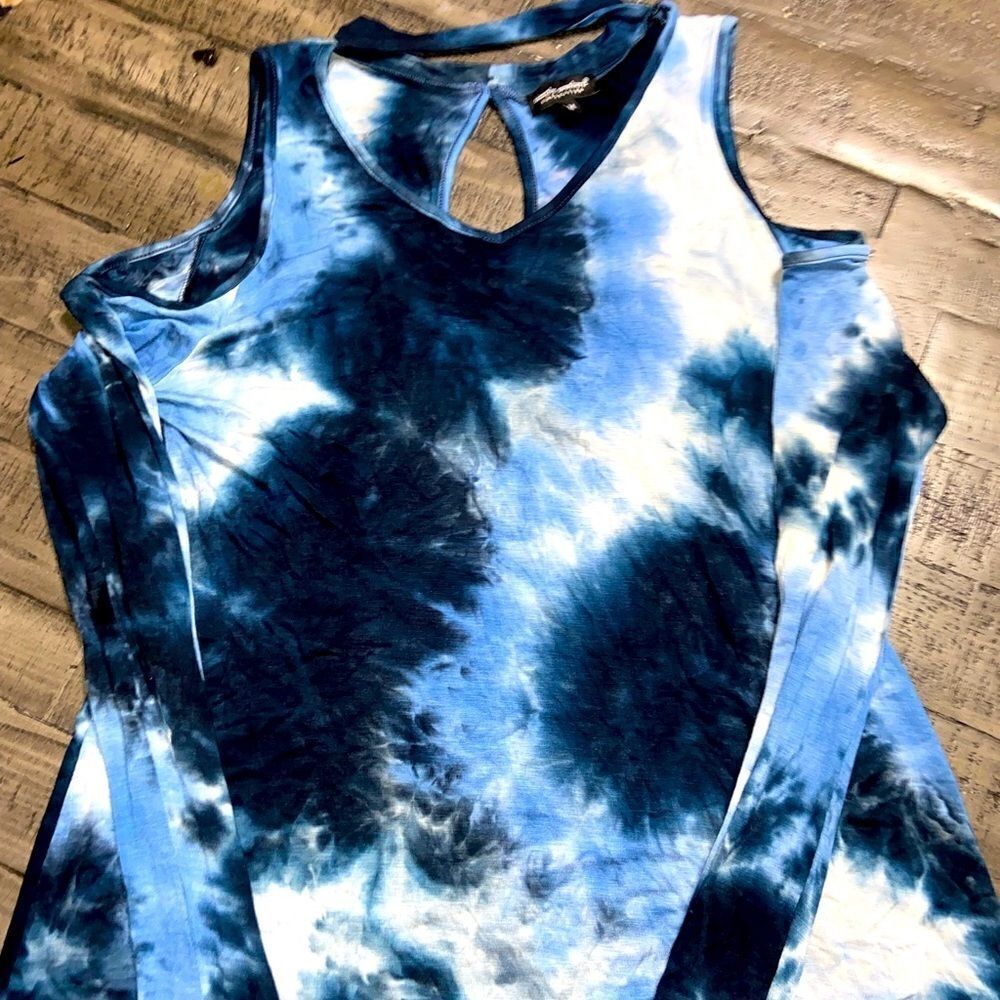 Simply southern open shoulder lightweight tye dye long top